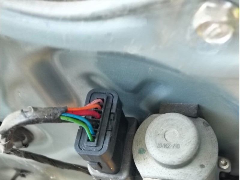 Recambio de elevalunas delantero derecho para kia cee´d referencia OEM IAM 824811H300  