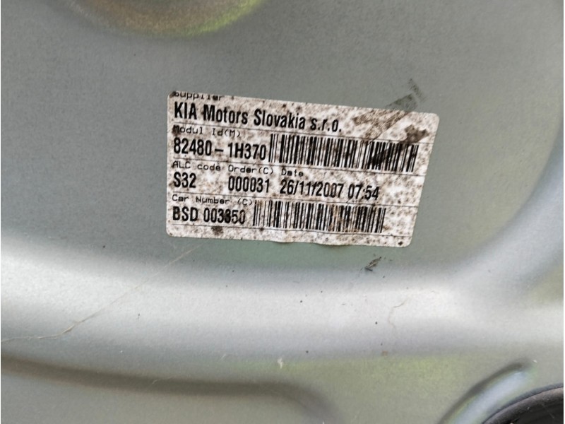 Recambio de elevalunas delantero derecho para kia cee´d referencia OEM IAM 824811H300  