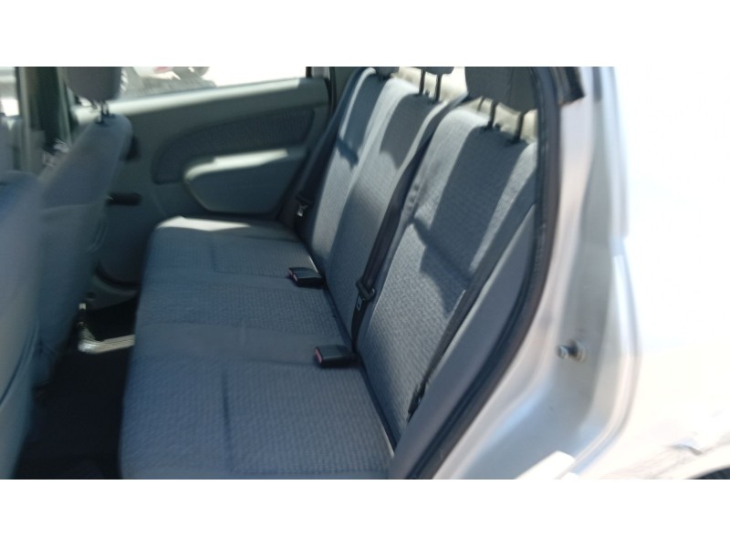 dacia logan (ls_) del año 2008