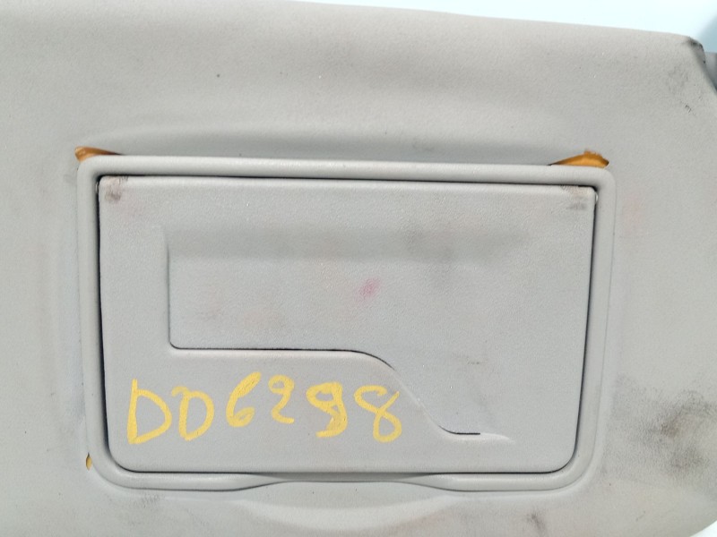 Recambio de parasol derecho para hyundai getz (tb) 1.1 referencia OEM IAM 852201C670QS  