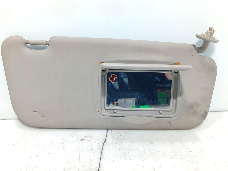 Recambio de parasol derecho para hyundai getz (tb) 1.1 referencia OEM IAM 852201C670QS  
