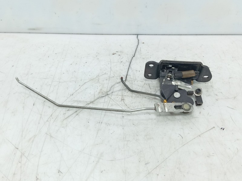 Recambio de cerradura maletero / porton para hyundai getz (tb) 1.1 referencia OEM IAM 812301C030  