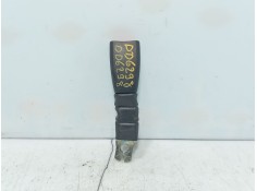Recambio de anclaje cinturon delantero derecho para hyundai getz (tb) 1.1 referencia OEM IAM   
