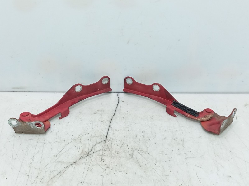 Recambio de bisagra capot para hyundai getz (tb) 1.1 referencia OEM IAM 791201C000  