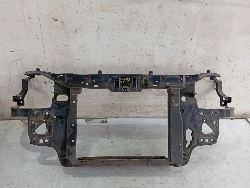 Recambio de panel frontal para hyundai getz (tb) 1.1 referencia OEM IAM   