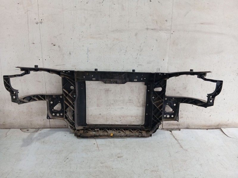 Recambio de panel frontal para hyundai getz (tb) 1.1 referencia OEM IAM   