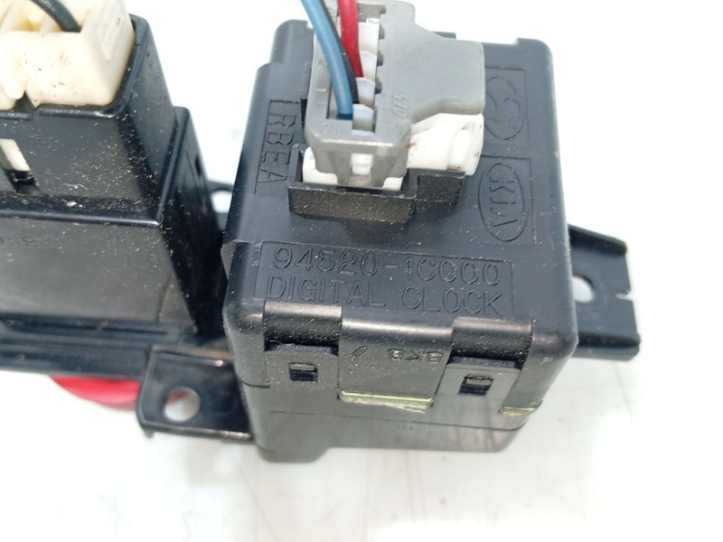 Recambio de warning para hyundai getz (tb) 1.1 referencia OEM IAM 937901C500  