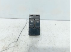 Recambio de mando elevalunas delantero izquierdo para hyundai getz (tb) 1.1 referencia OEM IAM 935701C230WK  