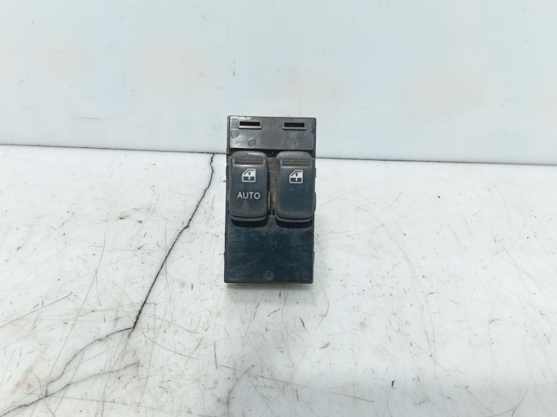 Recambio de mando elevalunas delantero izquierdo para hyundai getz (tb) 1.1 referencia OEM IAM 935701C230WK  