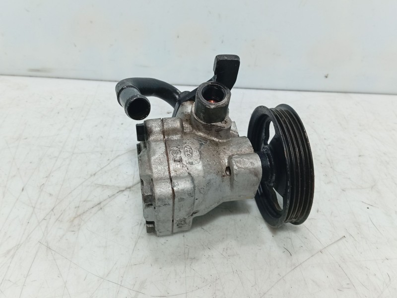 Recambio de bomba direccion para hyundai getz (tb) 1.1 referencia OEM IAM   