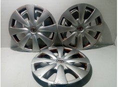 Recambio de tapacubos para toyota auris referencia OEM IAM 4260202310  
