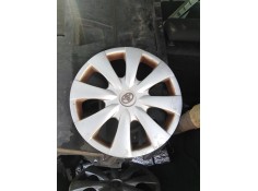 Recambio de tapacubos para toyota auris referencia OEM IAM 4260202310   2