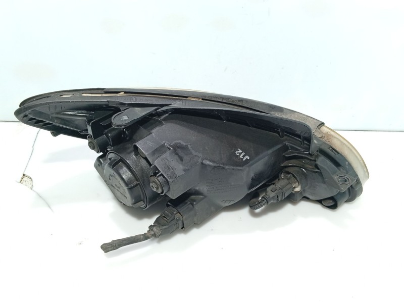 Recambio de faro izquierdo para hyundai getz (tb) 1.1 referencia OEM IAM 921011C030  