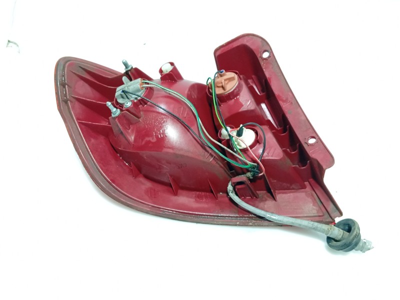 Recambio de piloto trasero derecho para hyundai getz (tb) 1.1 referencia OEM IAM 924021C010  