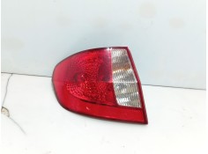 Recambio de piloto trasero izquierdo para hyundai getz (tb) 1.1 referencia OEM IAM 924011C010  