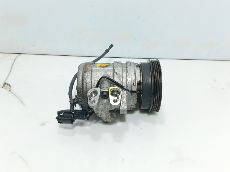Recambio de compresor aire acondicionado para hyundai getz (tb) 1.1 referencia OEM IAM 977011C101  