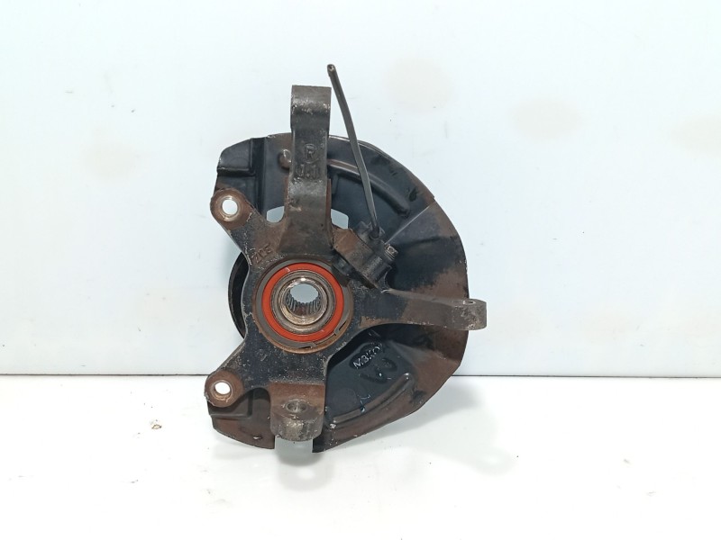 Recambio de mangueta delantera derecha para hyundai getz (tb) 1.1 referencia OEM IAM 517161C110  