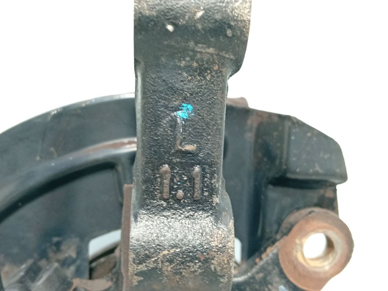 Recambio de mangueta delantera izquierda para hyundai getz (tb) 1.1 referencia OEM IAM 517151C110  