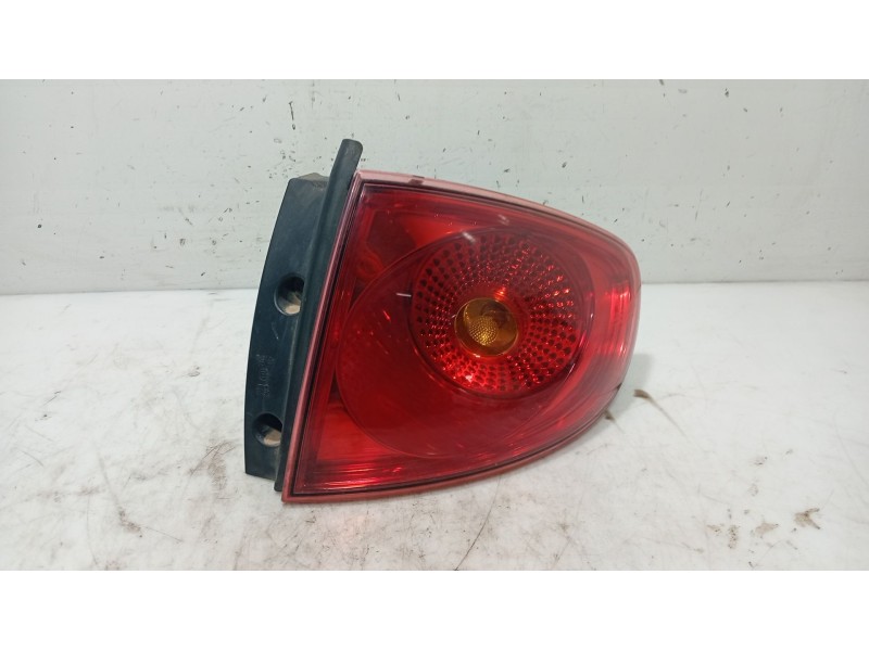 Recambio de piloto trasero derecho para seat altea (5p1) 2.0 tdi 16v referencia OEM IAM 5P0945112B9B9  