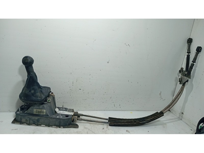 Recambio de palanca cambio para seat altea (5p1) 2.0 tdi 16v referencia OEM IAM 1K0711061A / 1K0711112  