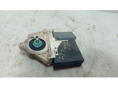 Recambio de motor elevalunas delantero izquierdo para seat altea (5p1) 2.0 tdi 16v referencia OEM IAM    2