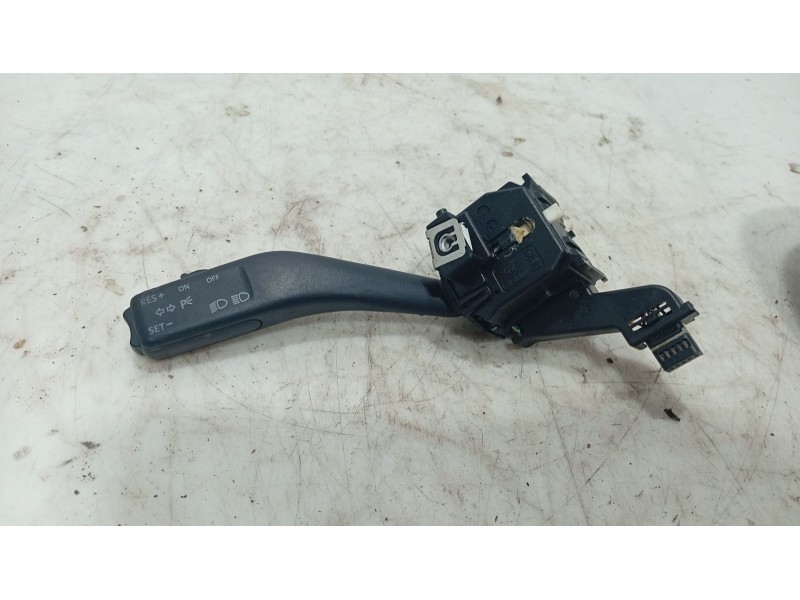 Recambio de mando intermitentes para seat altea (5p1) 2.0 tdi 16v referencia OEM IAM   