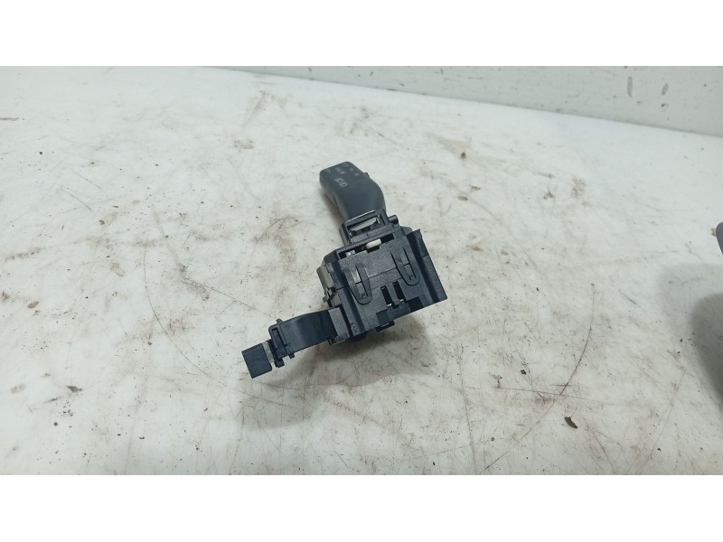 Recambio de mando intermitentes para seat altea (5p1) 2.0 tdi 16v referencia OEM IAM   