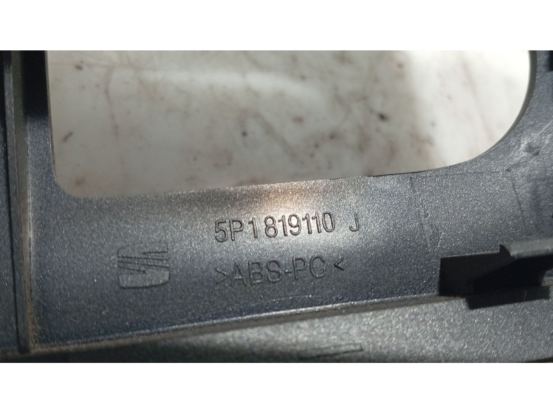 Recambio de moldura para seat altea (5p1) 2.0 tdi 16v referencia OEM IAM   