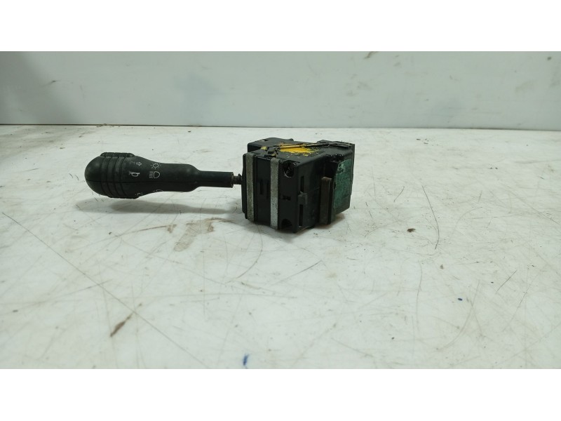Recambio de mando luces para renault twingo (co6) 1.2 referencia OEM IAM 7700822445  