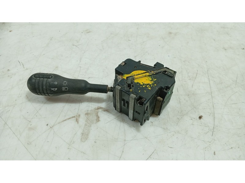 Recambio de mando luces para renault twingo (co6) 1.2 referencia OEM IAM 7700822445  