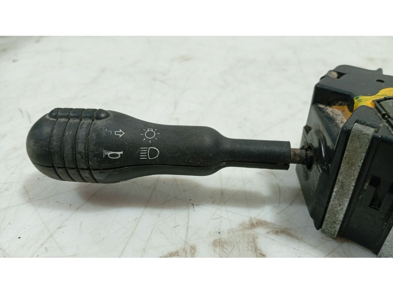 Recambio de mando luces para renault twingo (co6) 1.2 referencia OEM IAM 7700822445  