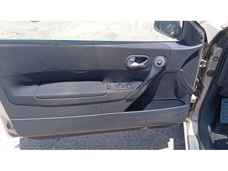 renault megane ii coupé-cabriolet (em0/1_) del año 2005