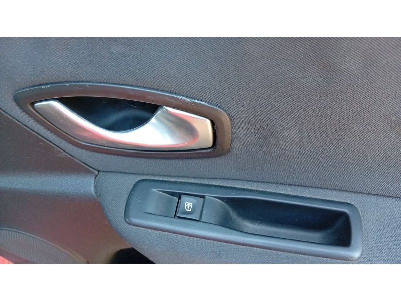 renault megane iii hatchback (bz0/1_, b3_) del año 2009