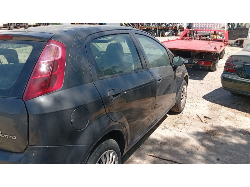 fiat grande punto (199_) del año 2010
