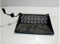 Recambio de piloto trasero central para opel corsa b referencia OEM IAM 90534650 90534651 
