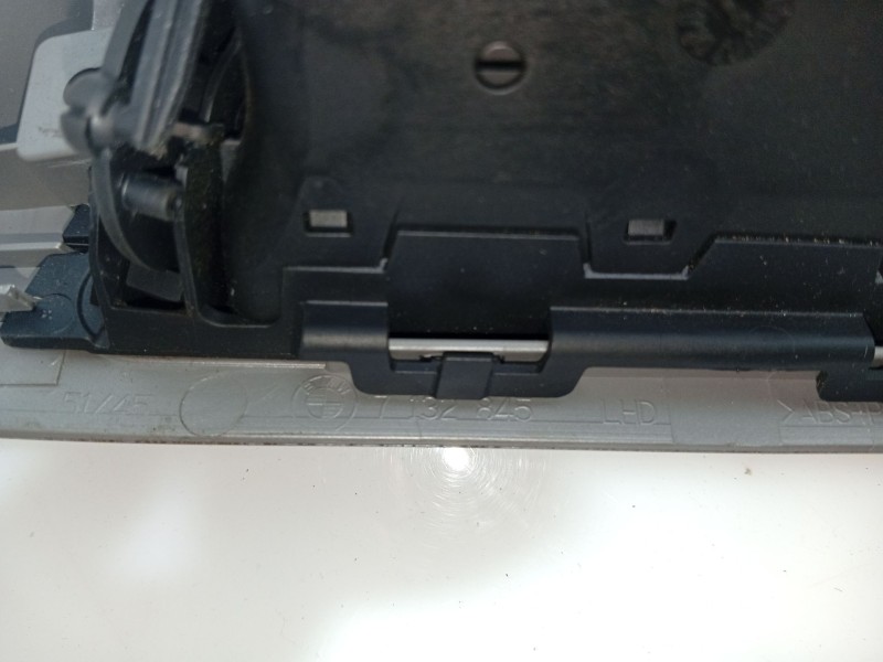 Recambio de aireador central para bmw 3 (e90) 318 d referencia OEM IAM   