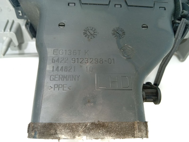 Recambio de aireador central para bmw 3 (e90) 318 d referencia OEM IAM   
