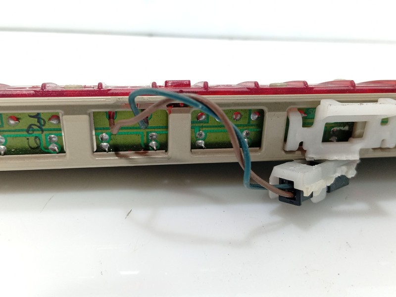 Recambio de luz central de freno para bmw 3 (e90) 318 d referencia OEM IAM   