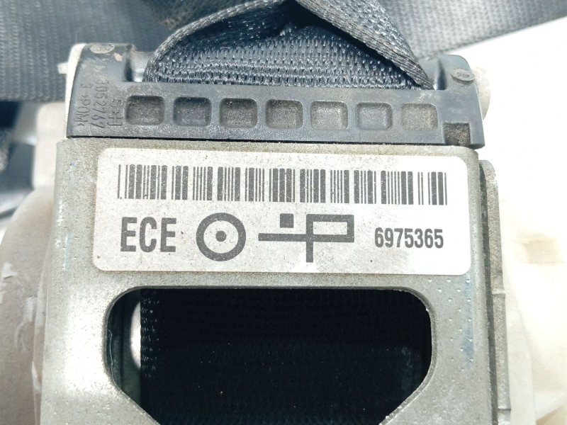 Recambio de cinturon seguridad trasero derecho para bmw 3 (e90) 318 d referencia OEM IAM 72117245883  