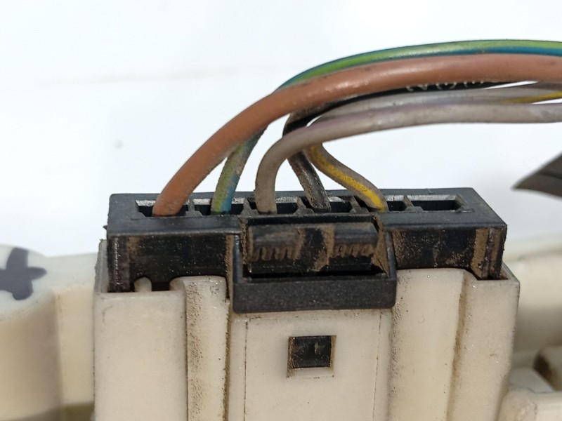 Recambio de portalamparas para bmw 3 (e90) 318 d referencia OEM IAM   