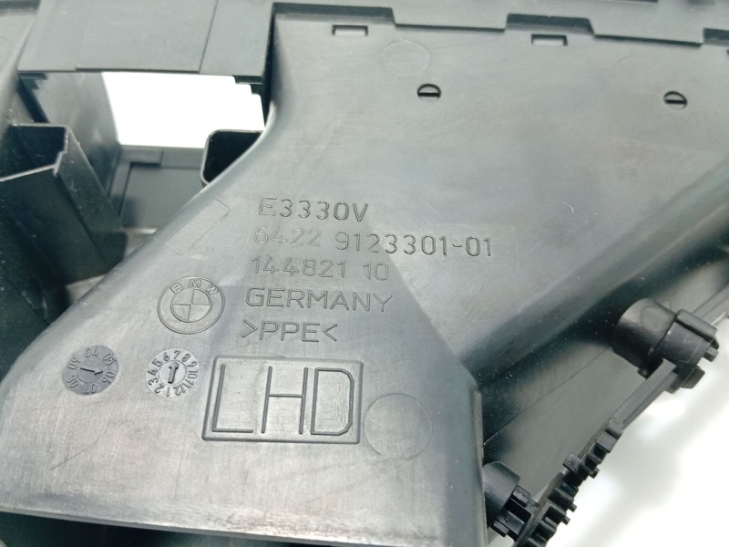 Recambio de moldura para bmw 3 (e90) 318 d referencia OEM IAM   