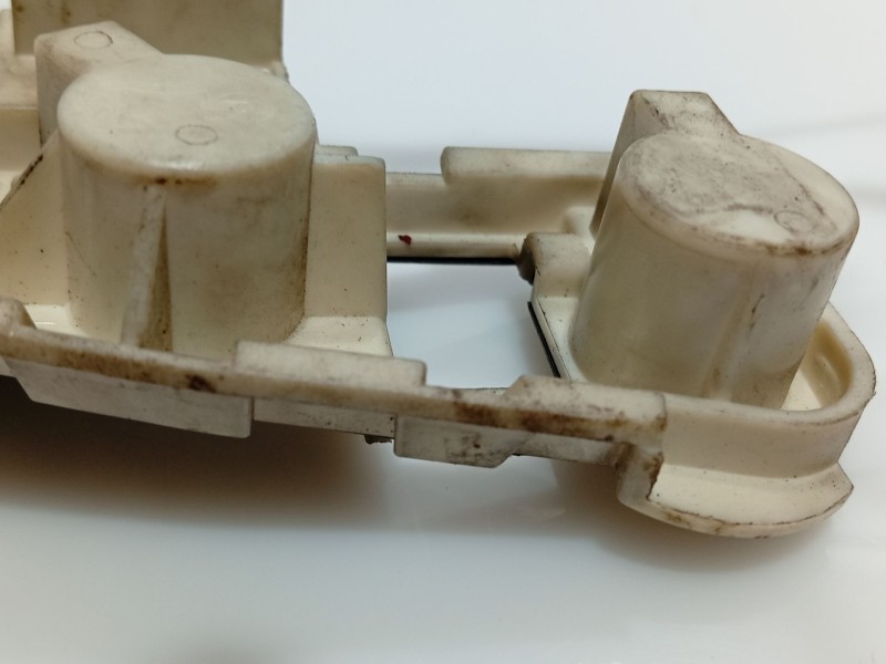Recambio de portalamparas para bmw 3 (e90) 318 d referencia OEM IAM   