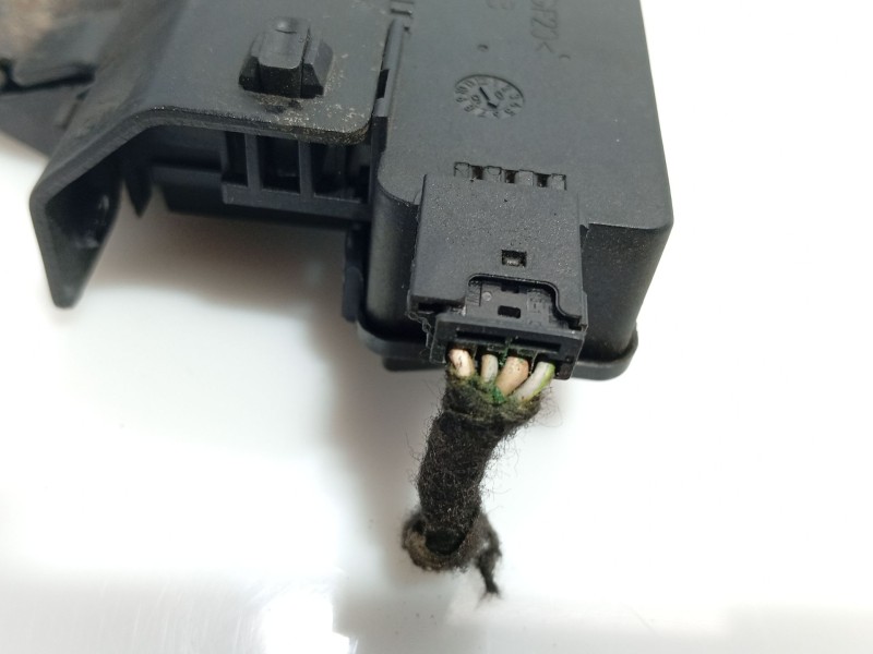 Recambio de cerradura maletero / porton para bmw 3 (e90) 318 d referencia OEM IAM   