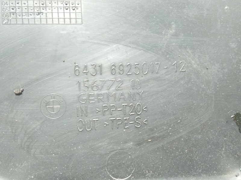 Recambio de moldura para bmw 3 (e90) 318 d referencia OEM IAM   