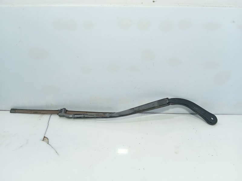Recambio de brazo limpia delantero derecho para bmw 3 (e90) 318 d referencia OEM IAM 61619449924  