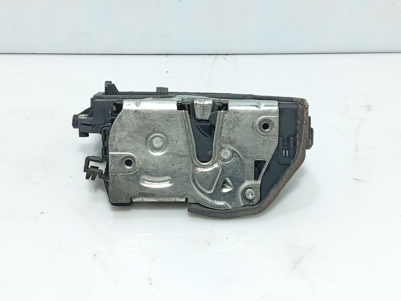 Recambio de cerradura puerta delantera derecha para bmw 3 (e90) 318 d referencia OEM IAM 51217202146 / 51247840617  