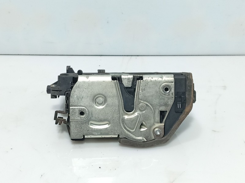 Recambio de cerradura puerta trasera derecha para bmw 3 (e90) 318 d referencia OEM IAM 51227202148  