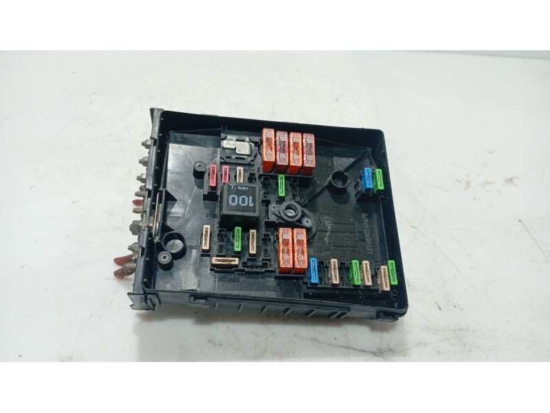 Recambio de caja reles / fusibles para seat altea (5p1) 2.0 tdi 16v referencia OEM IAM 1K0937124H  