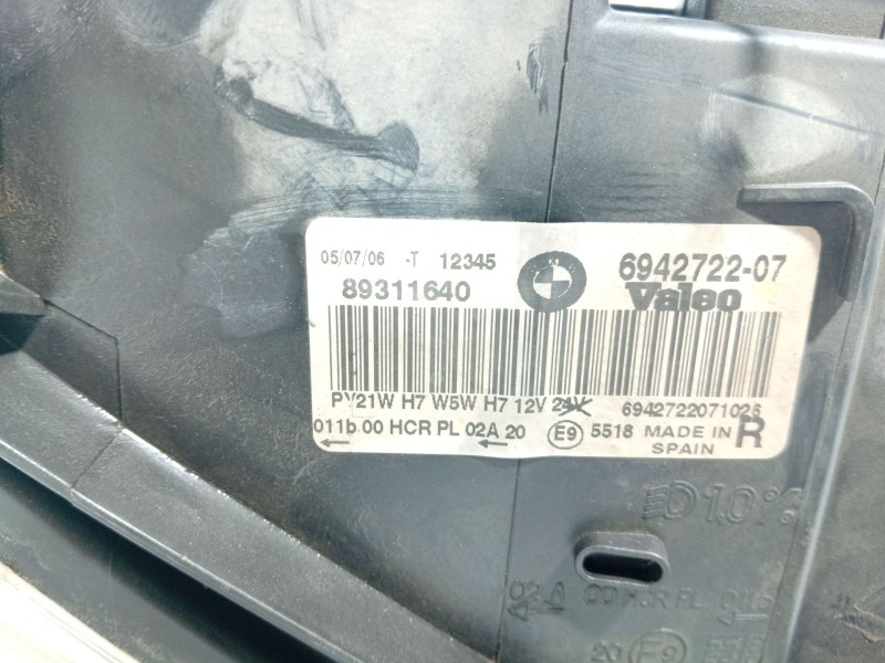 Recambio de faro derecho para bmw 3 (e90) 318 d referencia OEM IAM 63116942722  