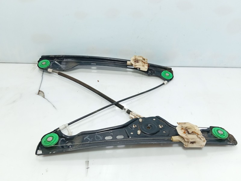 Recambio de elevalunas delantero izquierdo para bmw 3 (e90) 318 d referencia OEM IAM 51337140587  